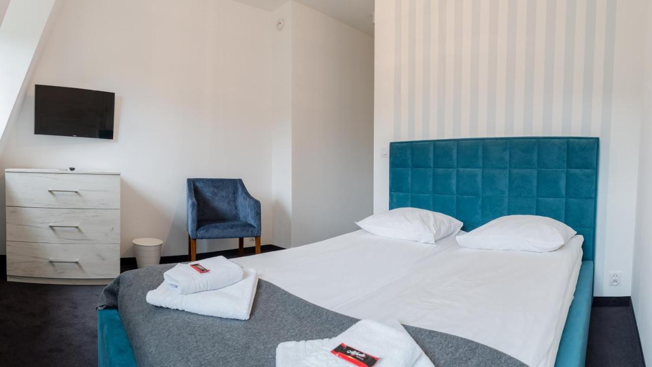 Bed & Breakfast Dworek Admiral 3*